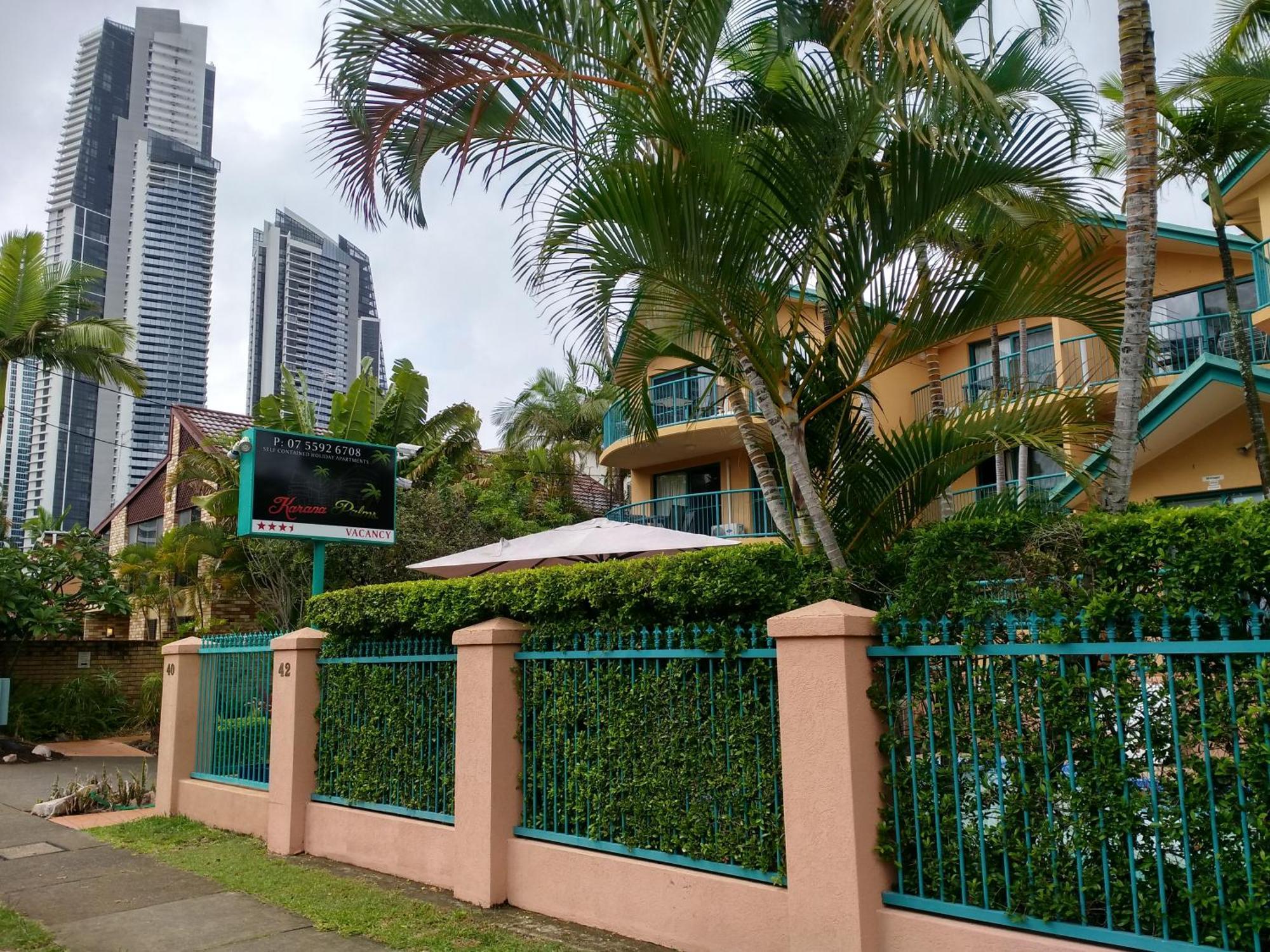 Karana Palms Resort Gold Coast Exterior foto